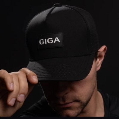 Griff (89x🏳️🌈)